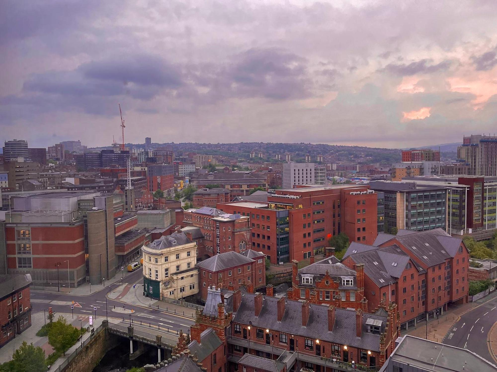 Penthouse Gem, Central, Scenic Views, Stylish, Modern, City Centre 2Br Sheffield Exterior foto